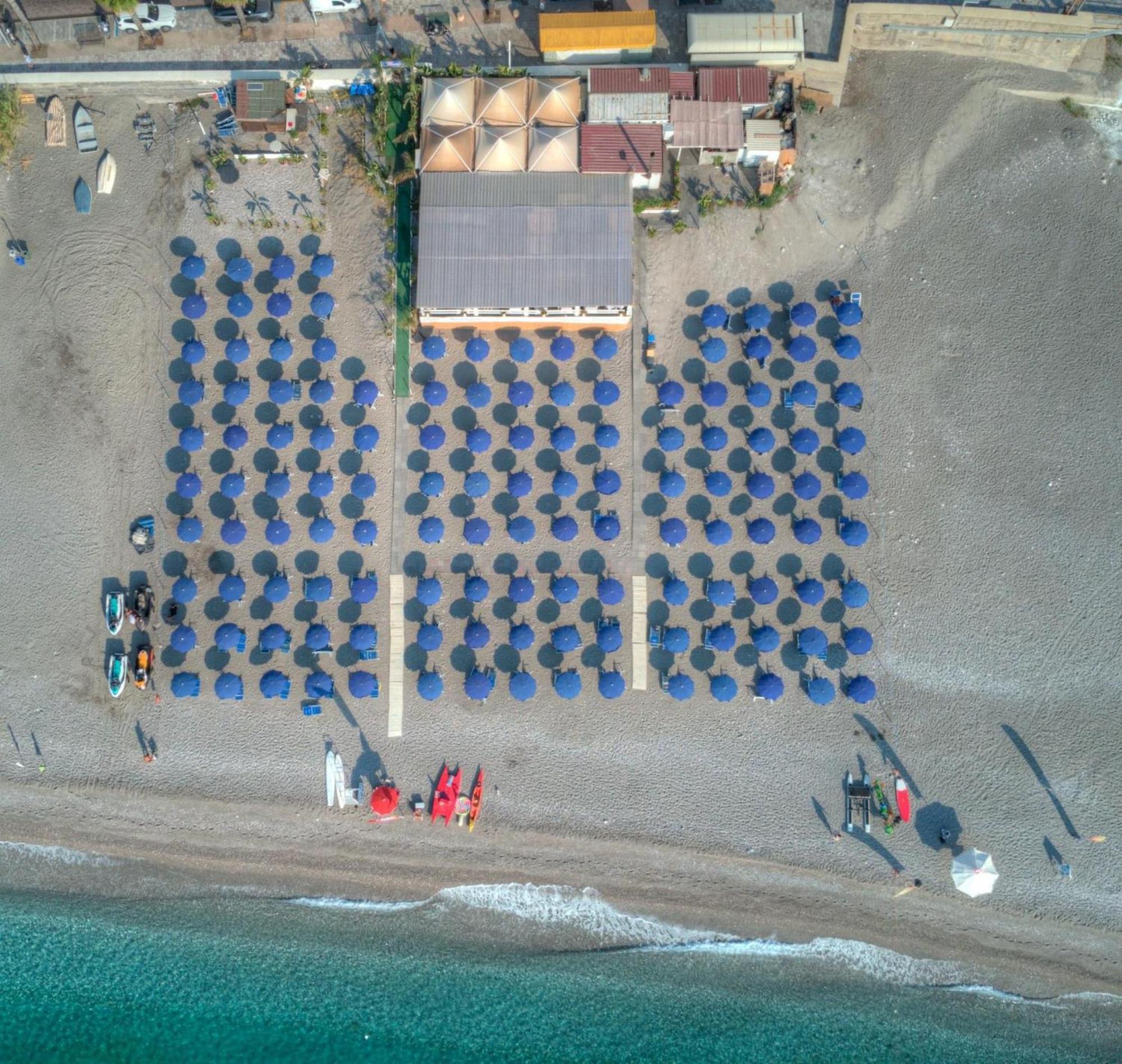 Hotel Orizzonte Letojanni Buitenkant foto