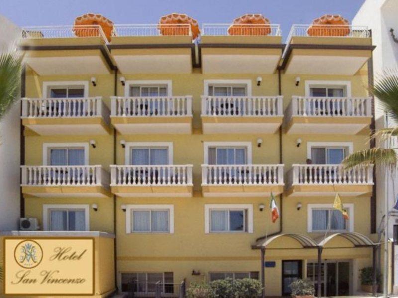 Hotel Orizzonte Letojanni Buitenkant foto