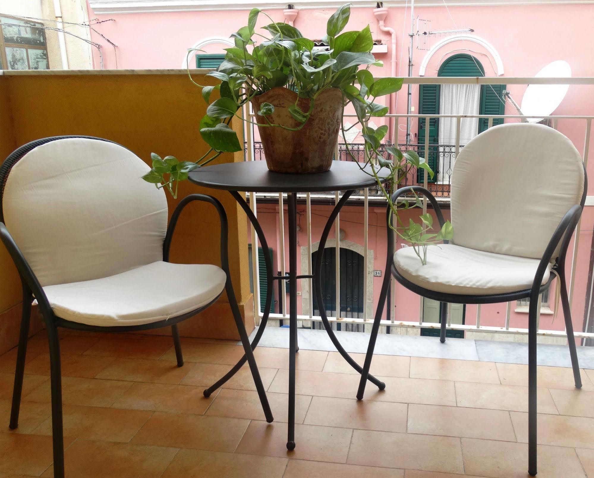 Hotel Orizzonte Letojanni Buitenkant foto